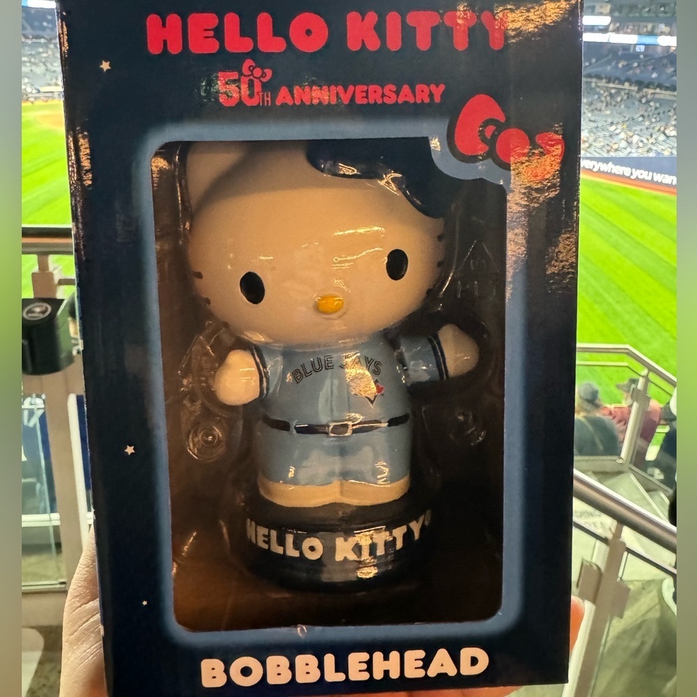 Toronto Blue Jays Hello Kitty bobble head 2024